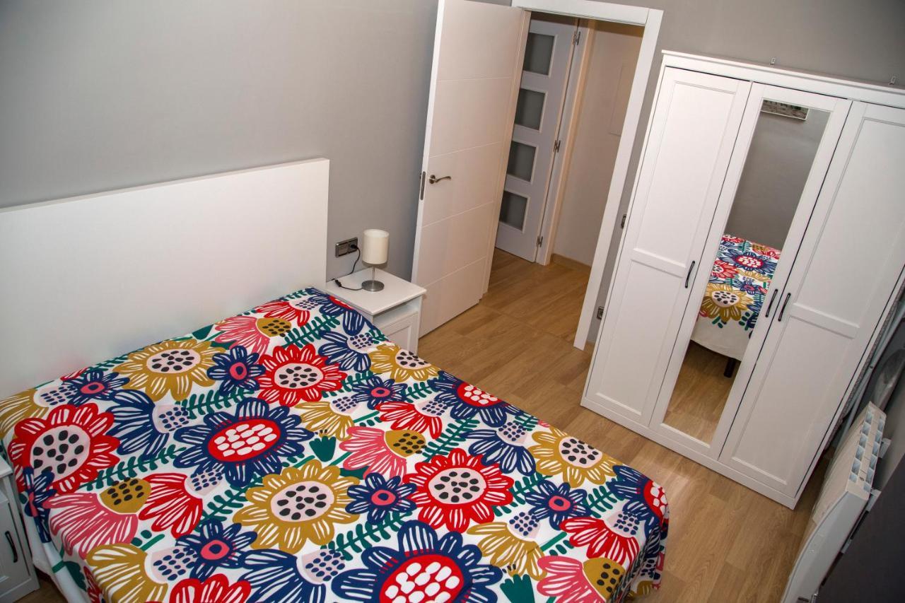 Apartamento Reus 2 - Parking Gratuito מראה חיצוני תמונה