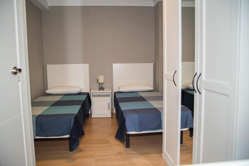 Apartamento Reus 2 - Parking Gratuito מראה חיצוני תמונה